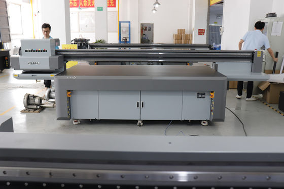 Máy in định dạng lớn kỹ thuật số Thiết bị in tia cực tím chính xác mạnh mẽ