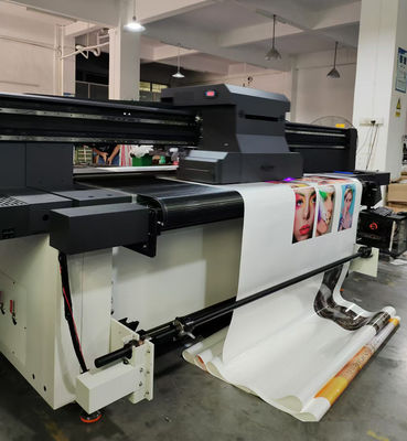 CMKY White Inkjet Roll To Roll Printer với tốc độ in lên đến 200 m2