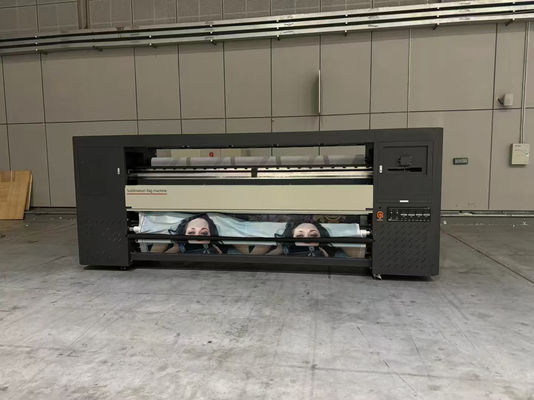 Máy in lá cờ 8 đầu tất cả trong một cho mực sublimation dựa trên nước